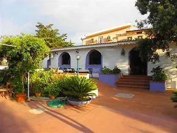 Park Ristorante Corallo 2* פוסאדה